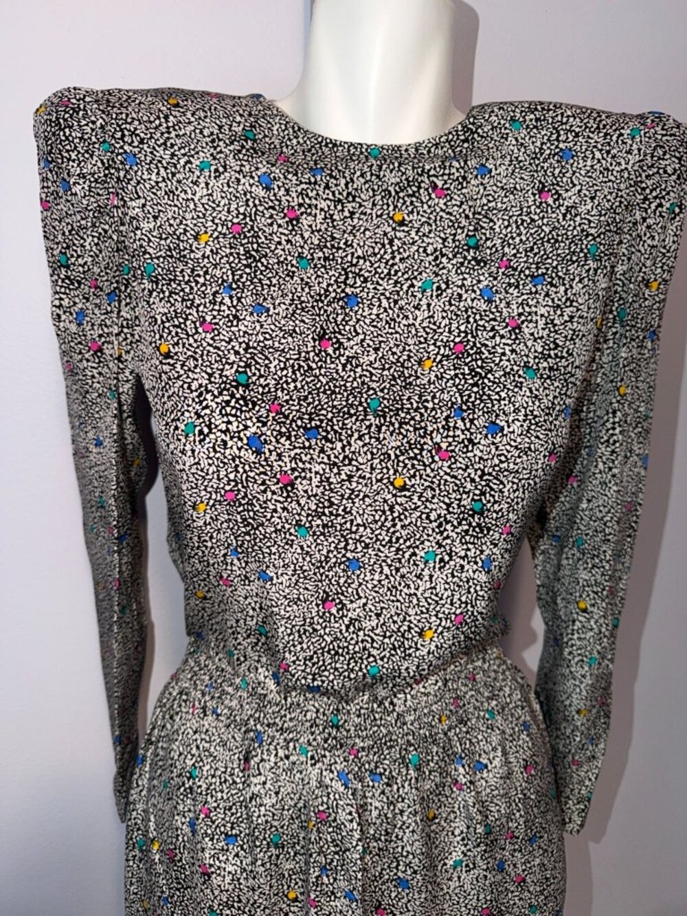 Vintage 80s Silk Studio Skirt Blouse Set 100% Silk Confetti Print Ruffle 2 Piece - Picture 8 of 8